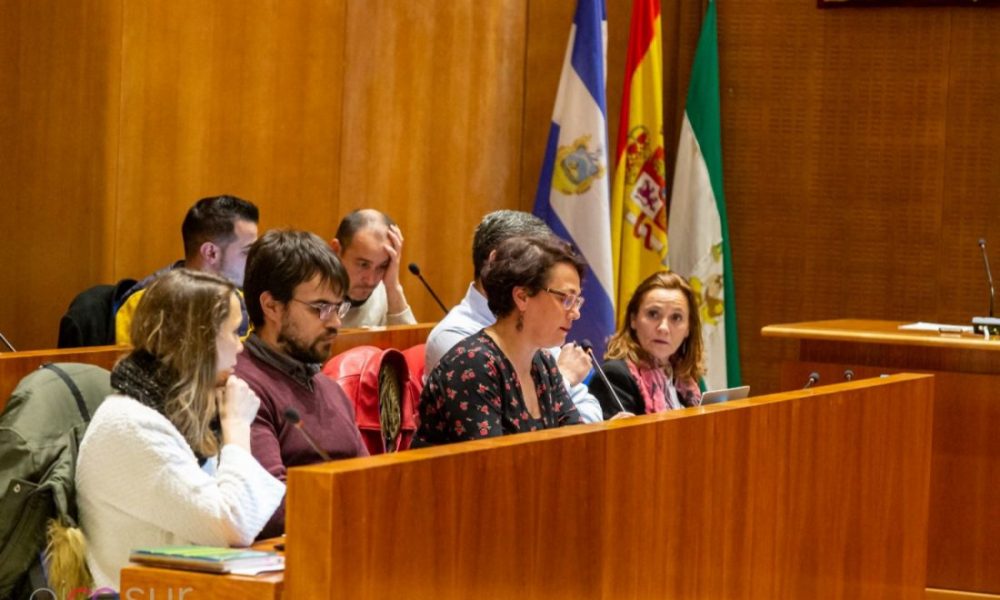 Intenso debate en la subida de las tres tasas de servicios municipales planteadas en Arahal