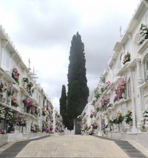 Herrera abre el cementerio en respuesta a la petición de los vecinos